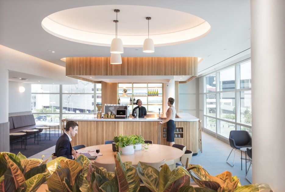 Qantas features new wine bar and hydration bar